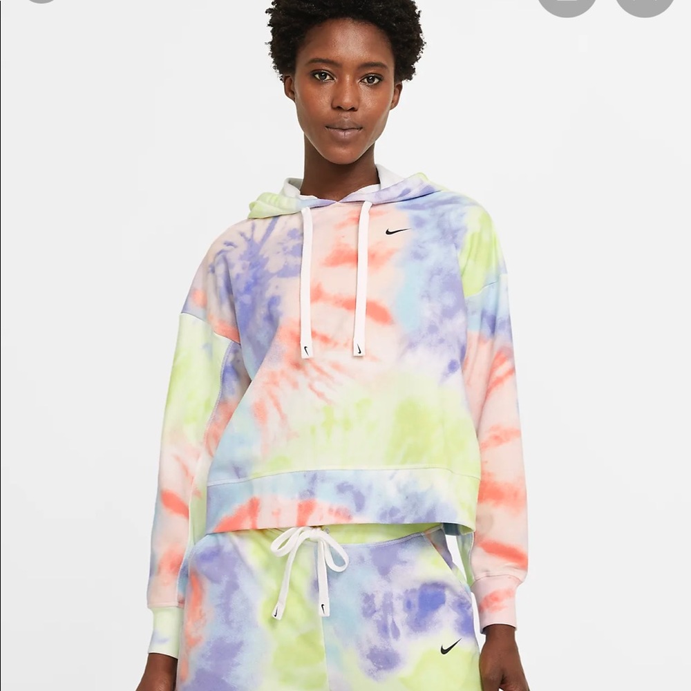 Nike Women’s Tie Dye
